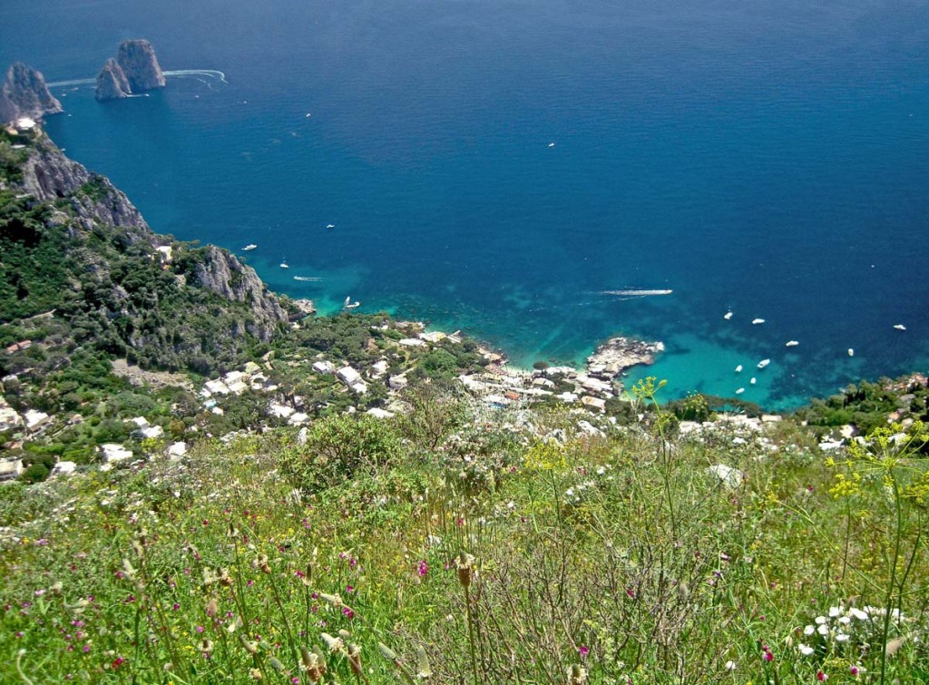 View over Faraglioni